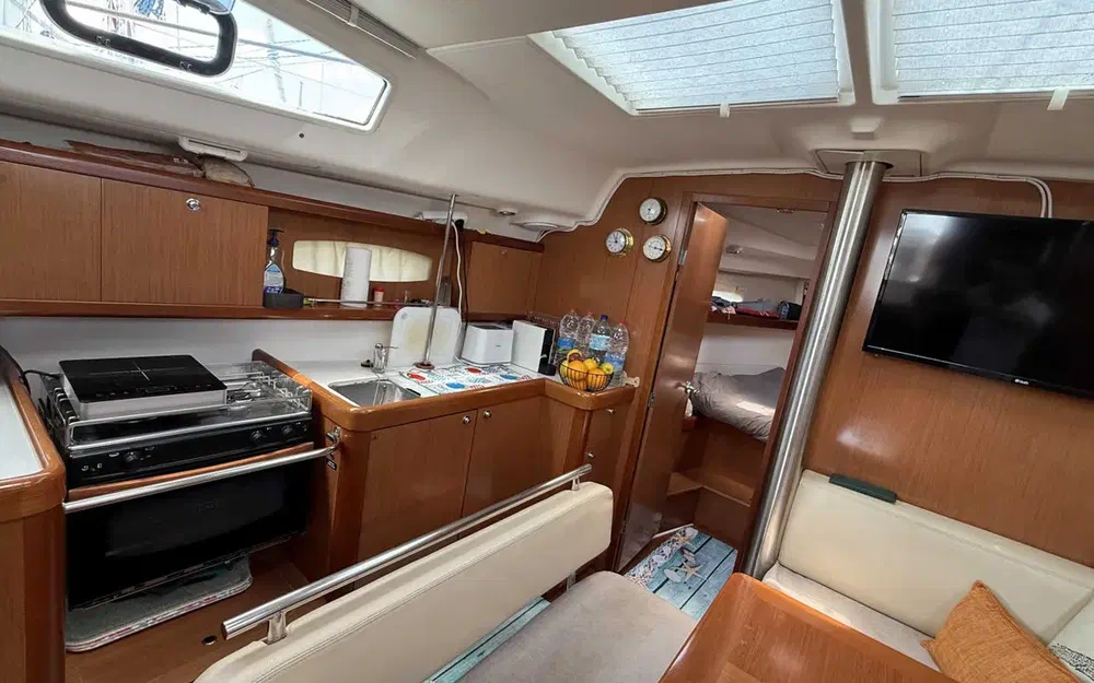 slider 24 Beneteau Oceanis 40