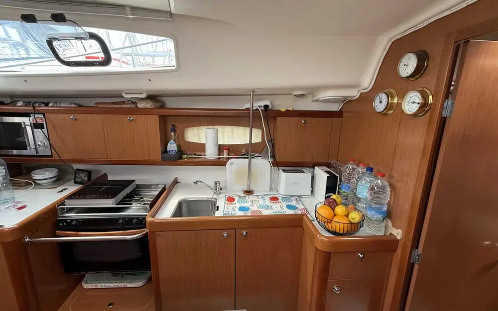 slider 25 Beneteau Oceanis 40