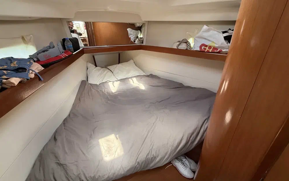 slider 28 Beneteau Oceanis 40