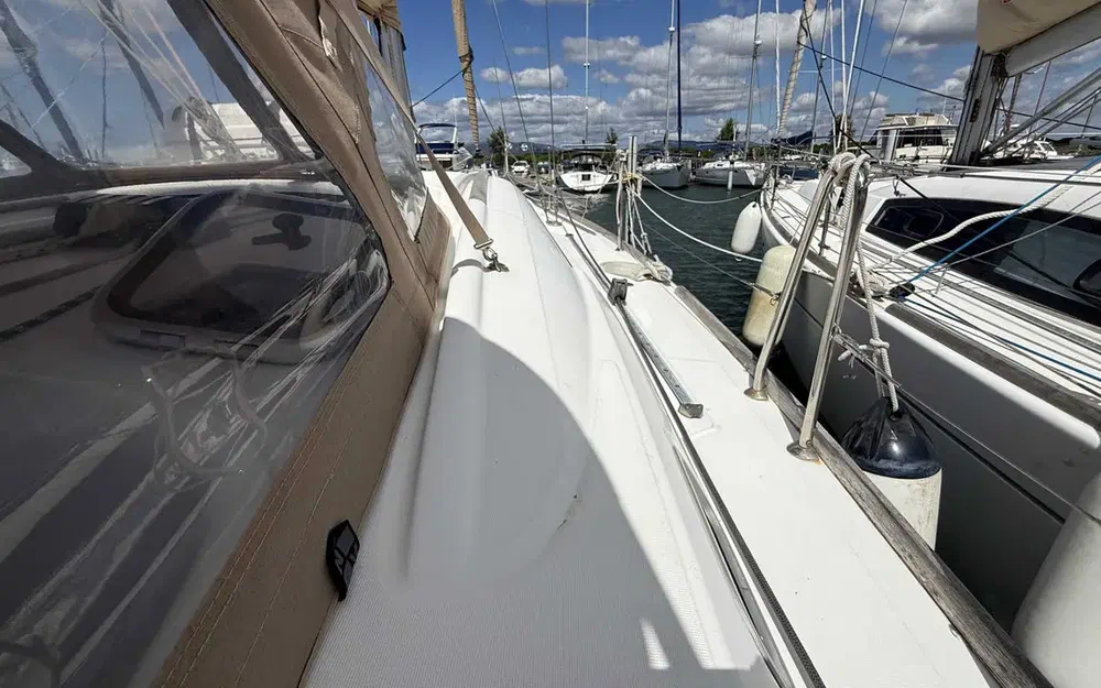 slider 7 Beneteau Oceanis 40