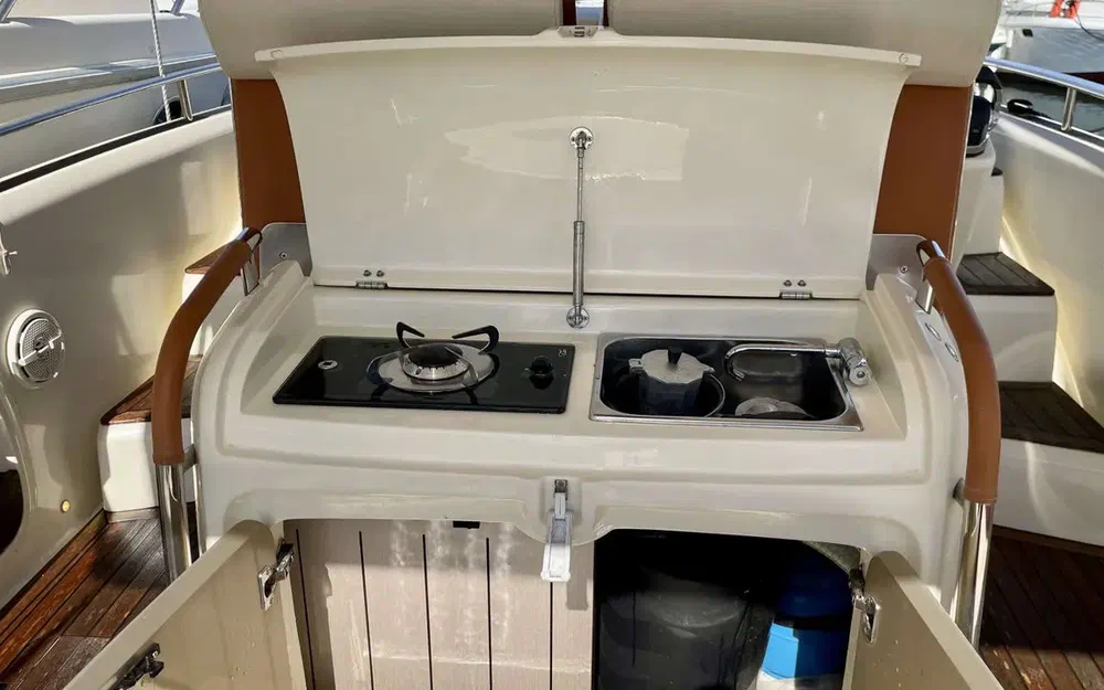 slider 9 Invictus  280 GT