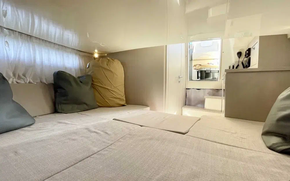 slider 19 Invictus  280 GT