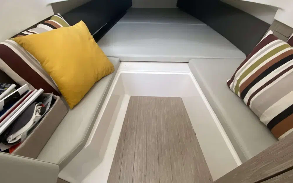 slider 15 Capelli Tempest 38