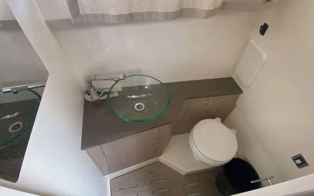 slider 17 Capelli Tempest 38