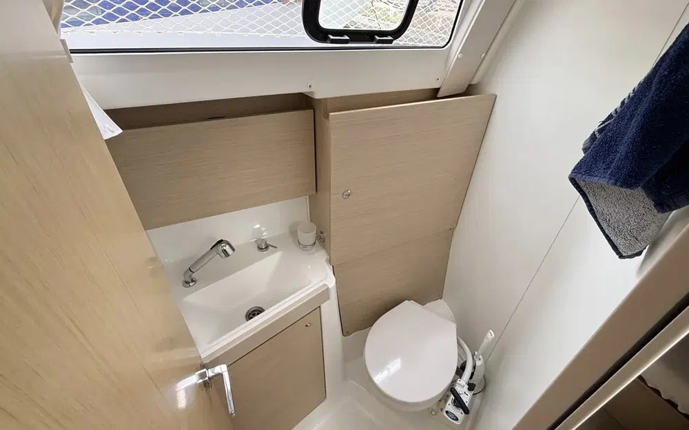 slider 33 Beneteau Oceanis 35.1