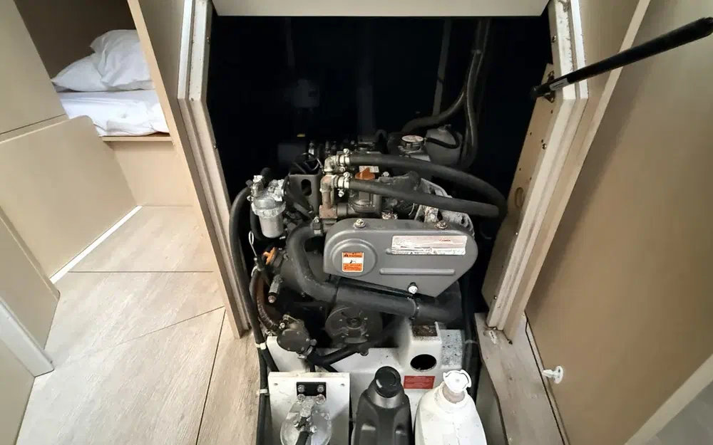 slider 35 Beneteau Oceanis 35.1