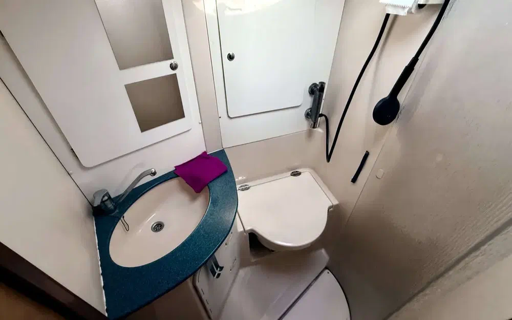 slider 22 Bavaria  380 Sport Ht