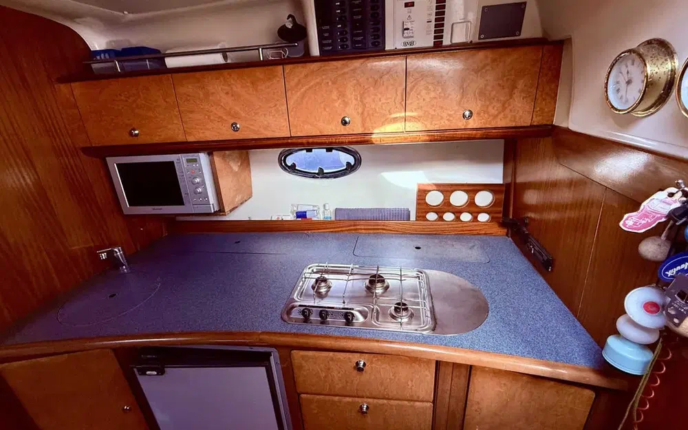 slider 28 Bavaria  380 Sport Ht