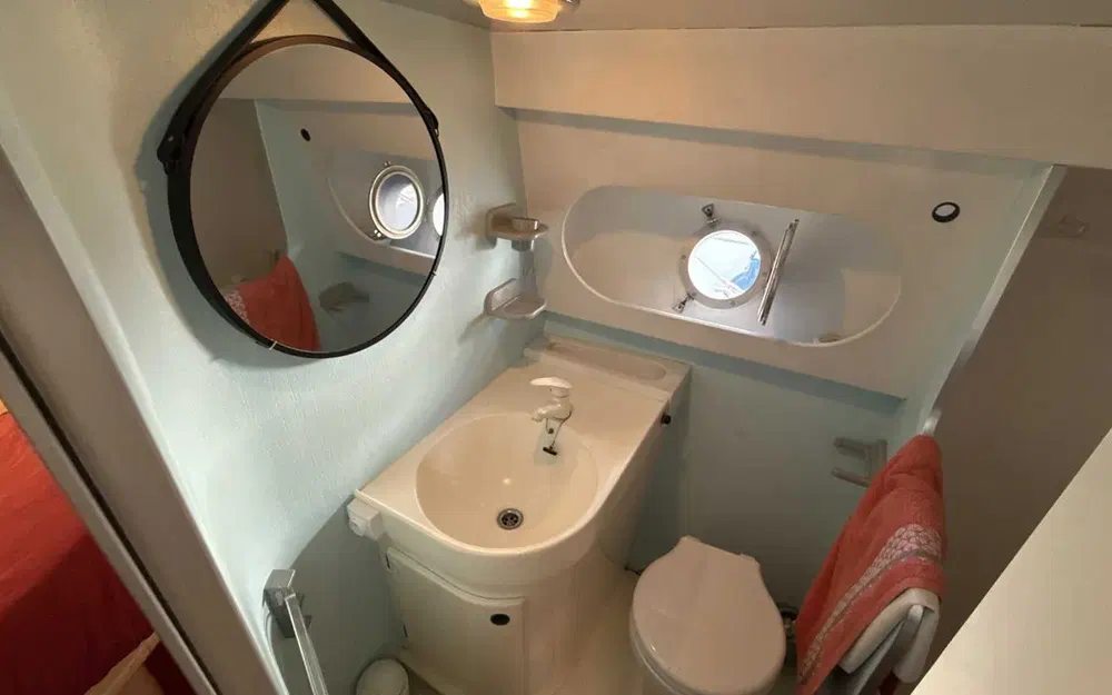 slider 16 Guy Couach  1201