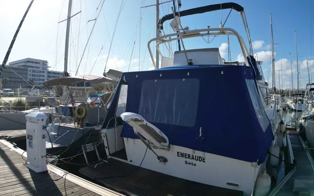 slider 1 Guy Couach  1201