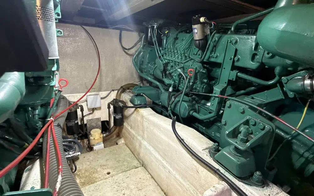 slider 21 Guy Couach  1201