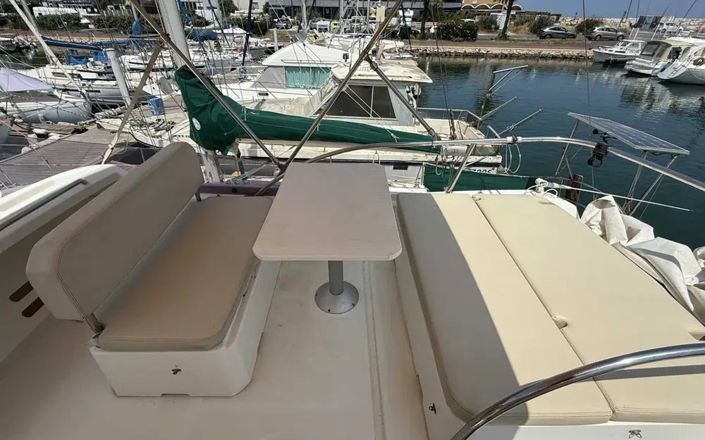 slider 12 Jeanneau Merry Fisher 10