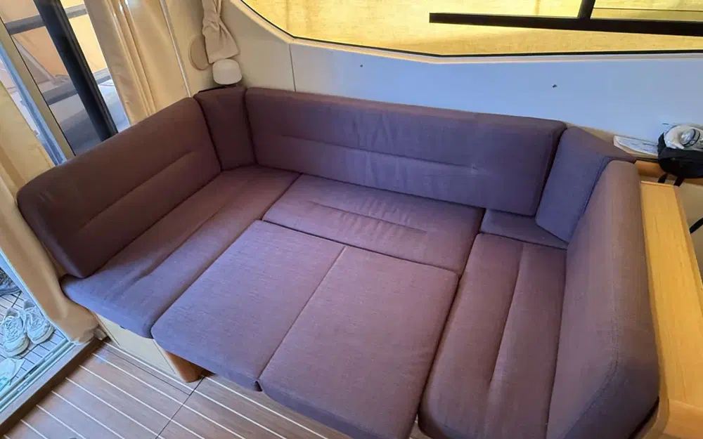 slider 34 Jeanneau Merry Fisher 10