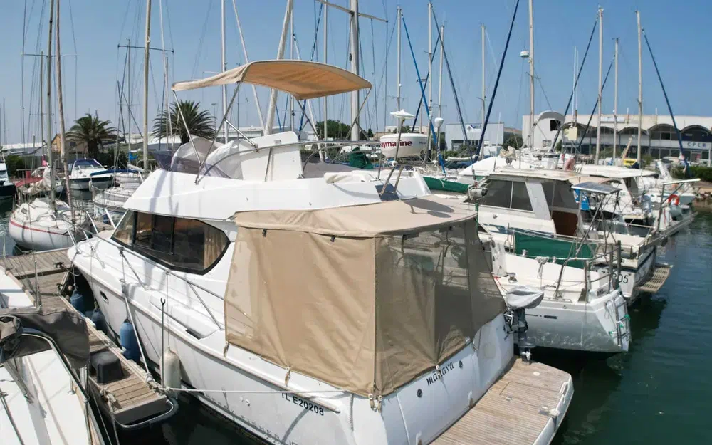 slider 4 Jeanneau Merry Fisher 10