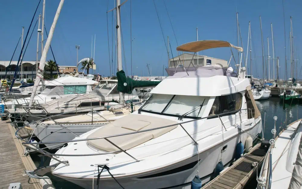 slider 6 Jeanneau Merry Fisher 10