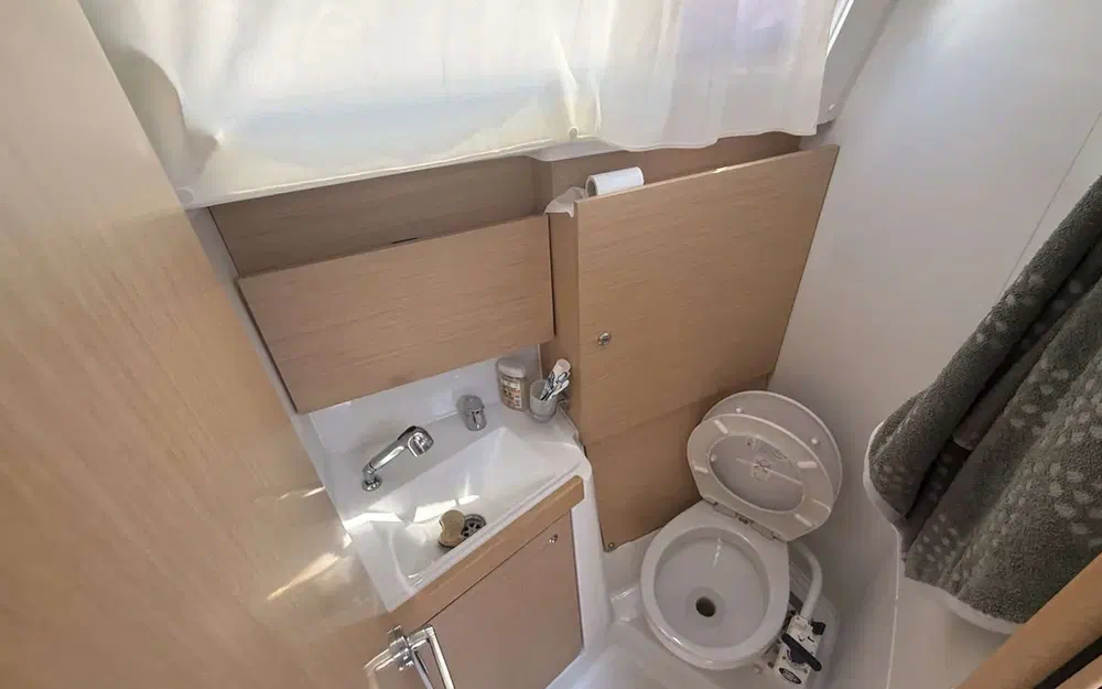 slider 14 Beneteau Oceanis 38.1