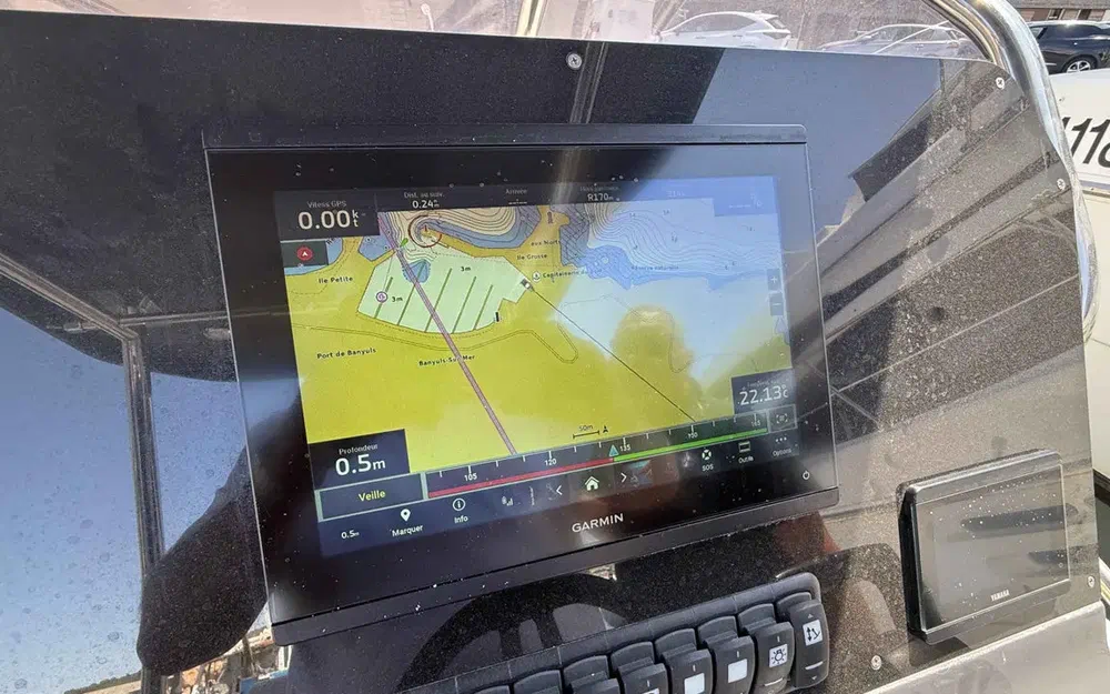 slider 28 Capelli Tempest 1000