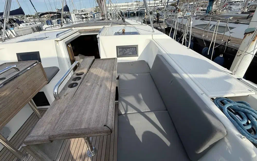 slider 9 Bavaria C45