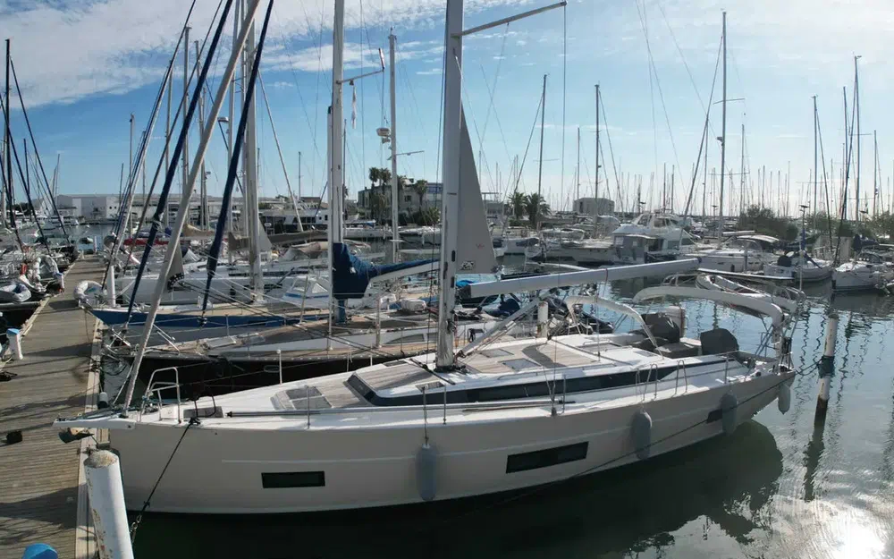 slider 1 Bavaria C45