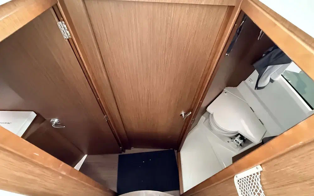 slider 13 Jeanneau Merry Fisher 895