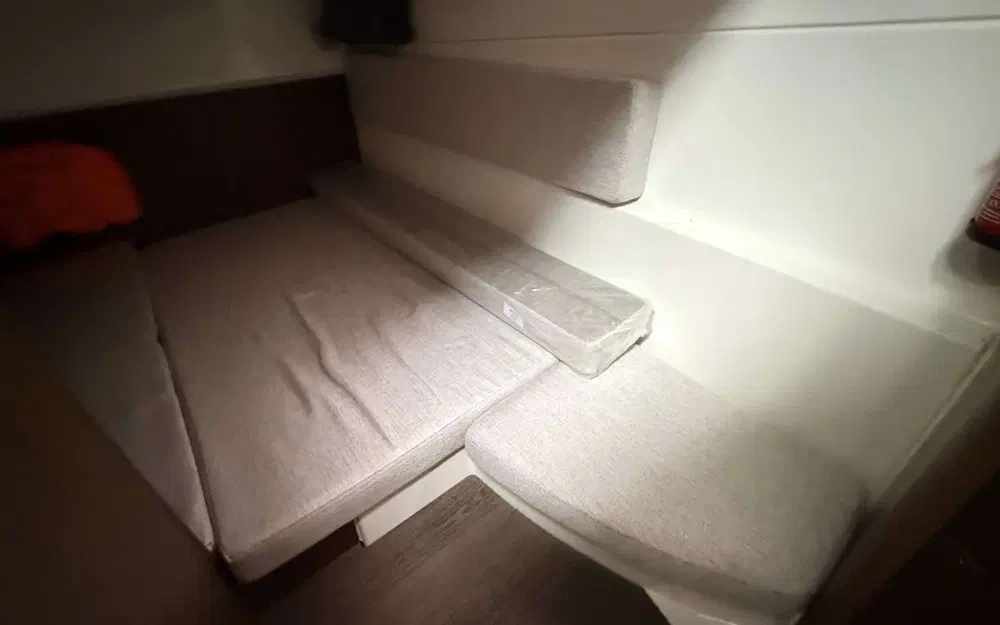 slider 18 Jeanneau Merry Fisher 895