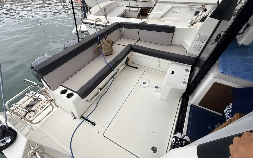 slider 5 Jeanneau Merry Fisher 895