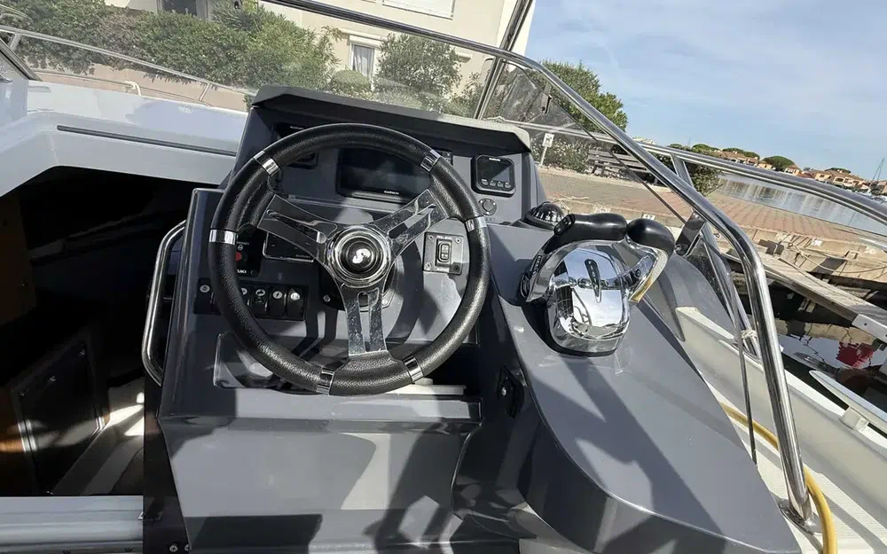 slider 10 Beneteau Flyer 8.8 SUNdeck