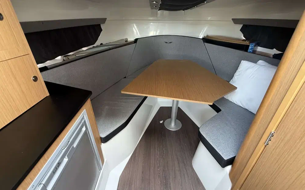 slider 12 Beneteau Flyer 8.8 SUNdeck