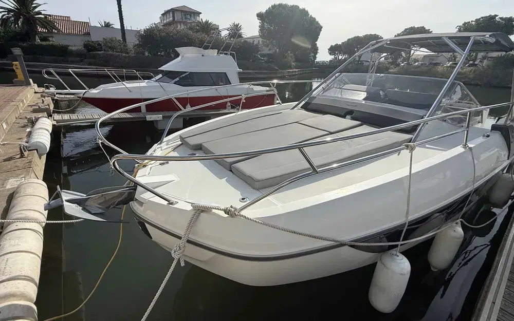 slider 1 Beneteau Flyer 8.8 SUNdeck