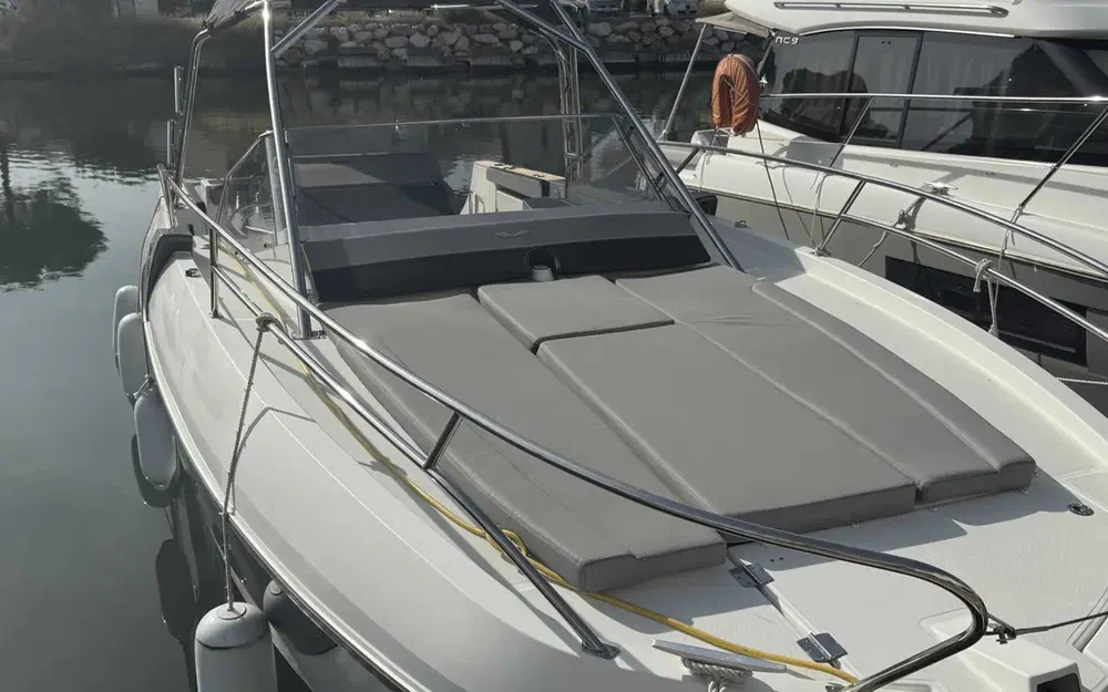slider 2 Beneteau Flyer 8.8 SUNdeck