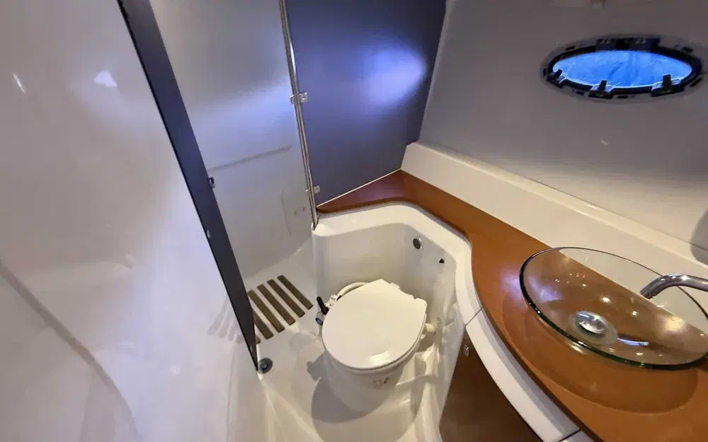 slider 19 Beneteau Antares 42