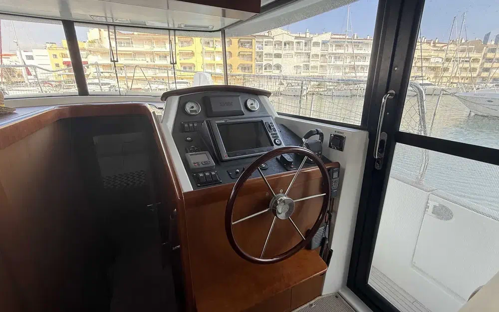 slider 11 Beneteau Swift Trawler 44