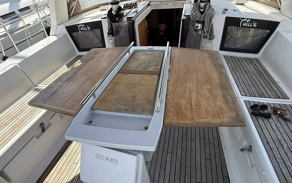 slider 12 Beneteau Oceanis 45