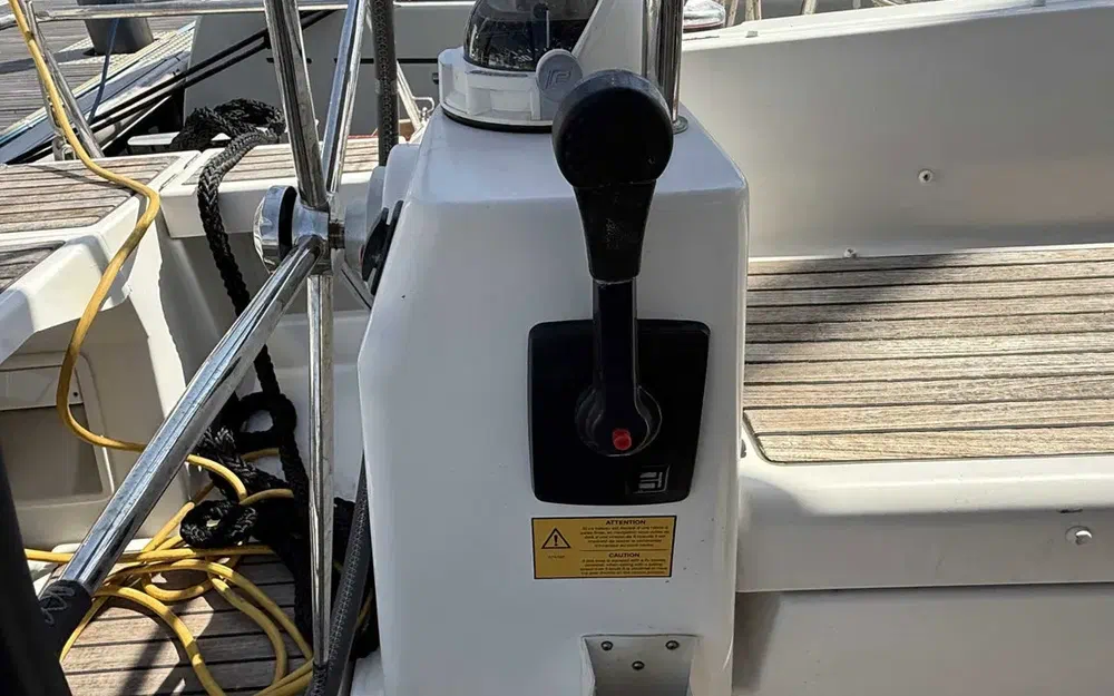slider 15 Beneteau Oceanis 45