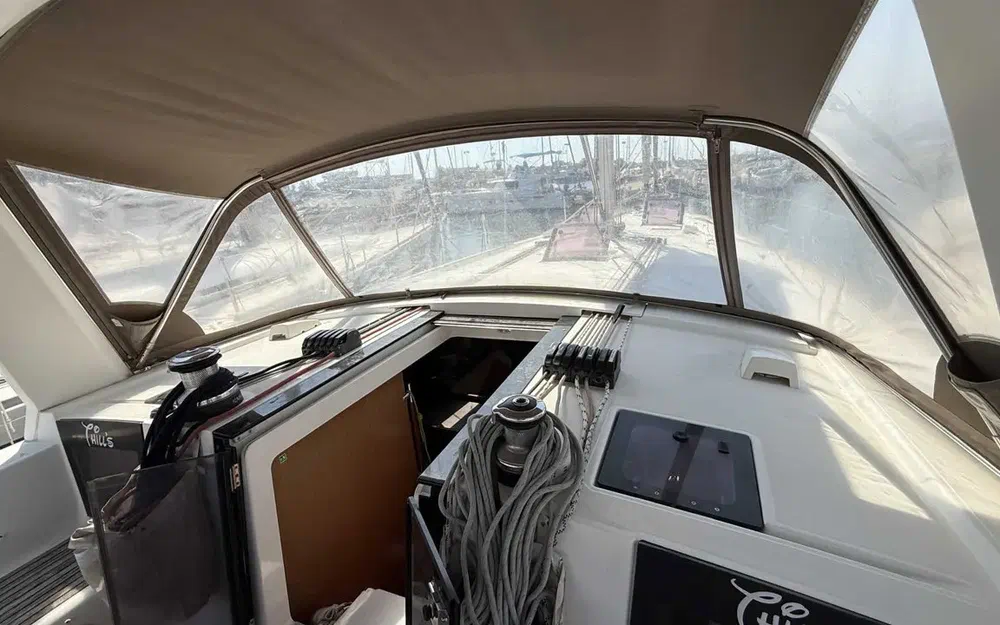 slider 16 Beneteau Oceanis 45