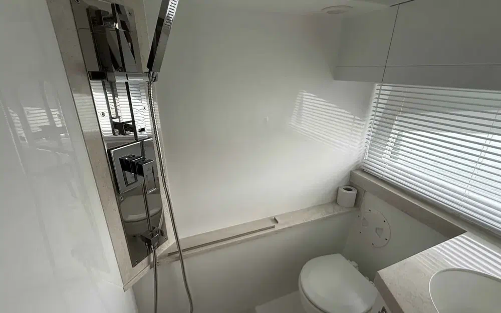 slider 19 Galeon  405 HTL