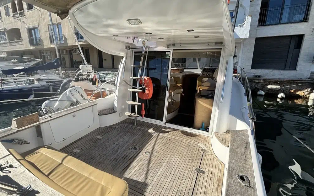 slider 4 Sessa Marine Dorado 36