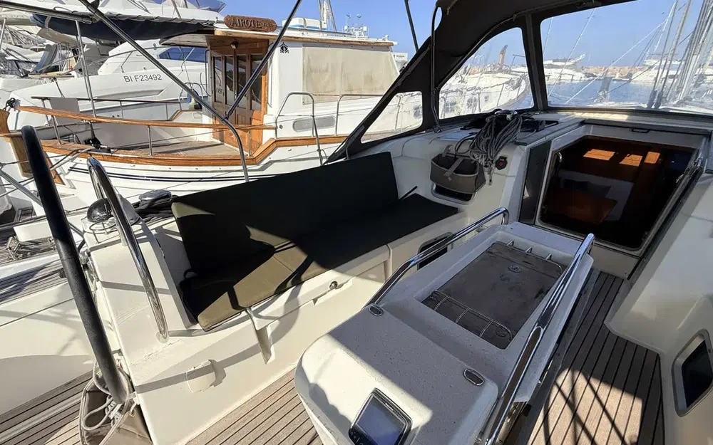 slider 14 Jeanneau Sun Odyssey 479