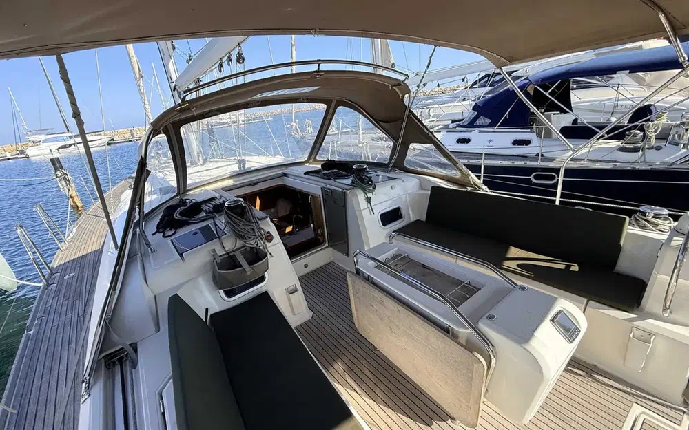 slider 15 Jeanneau Sun Odyssey 479