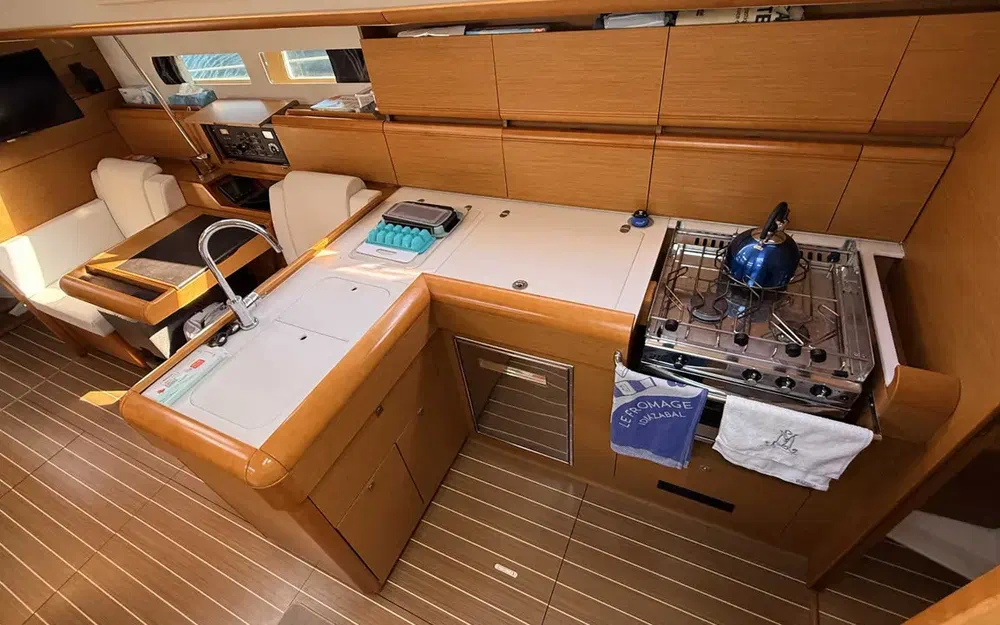 slider 21 Jeanneau Sun Odyssey 479