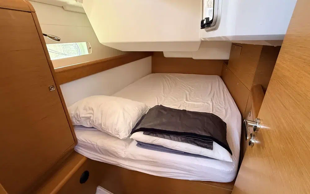 slider 27 Jeanneau Sun Odyssey 479