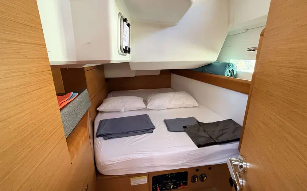 slider 28 Jeanneau Sun Odyssey 479