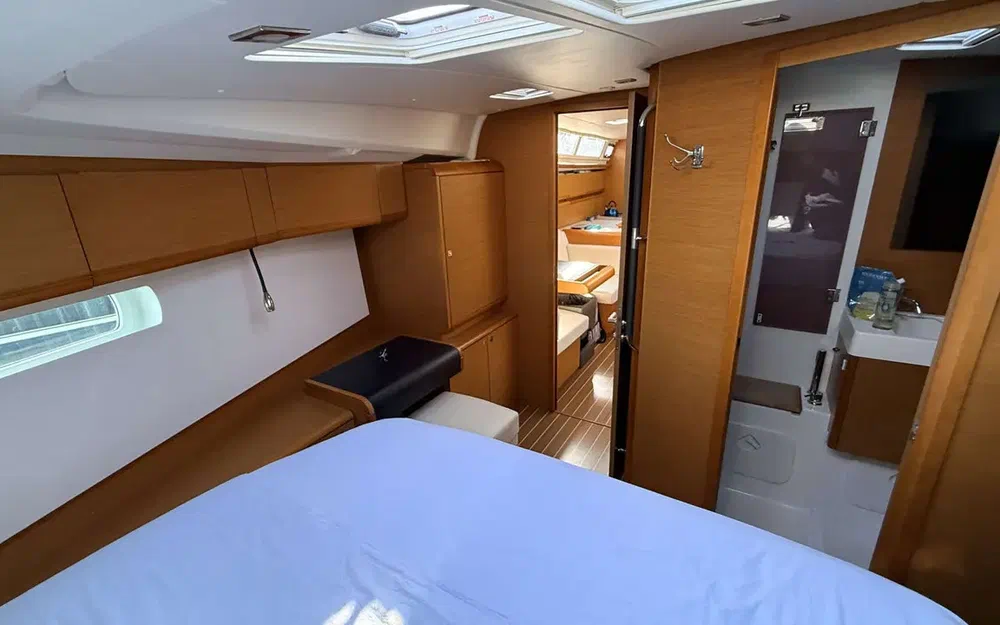 slider 31 Jeanneau Sun Odyssey 479