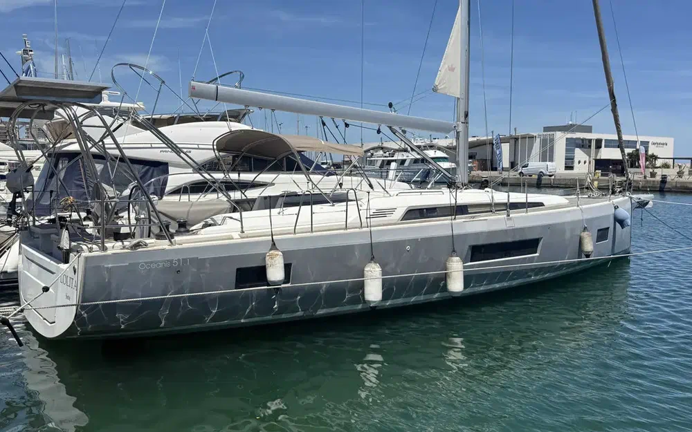 slider 0 Beneteau Oceanis 51.1