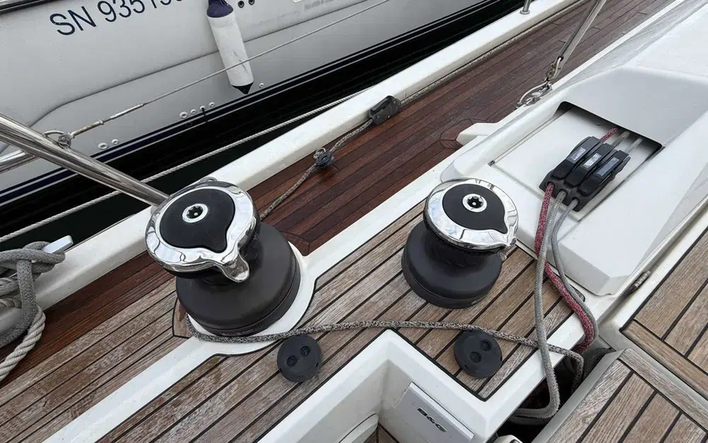 slider 10 Beneteau Oceanis 51.1