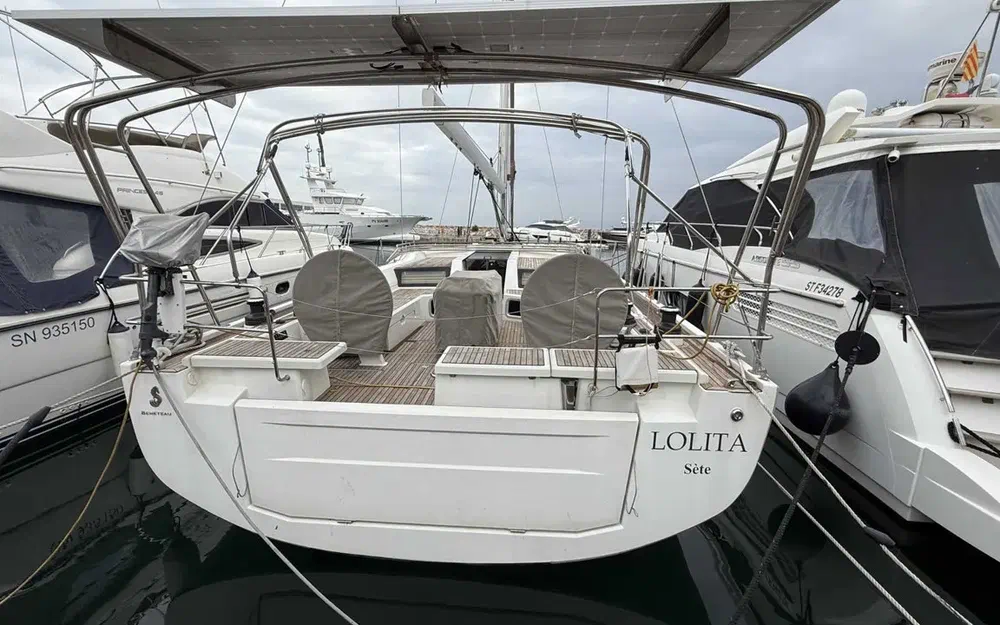 slider 4 Beneteau Oceanis 51.1