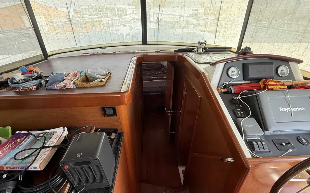 slider 14 Beneteau Swift Trawler 44