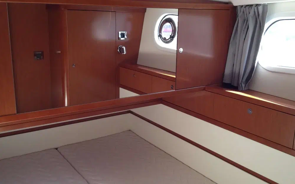slider 18 Beneteau Swift Trawler 44