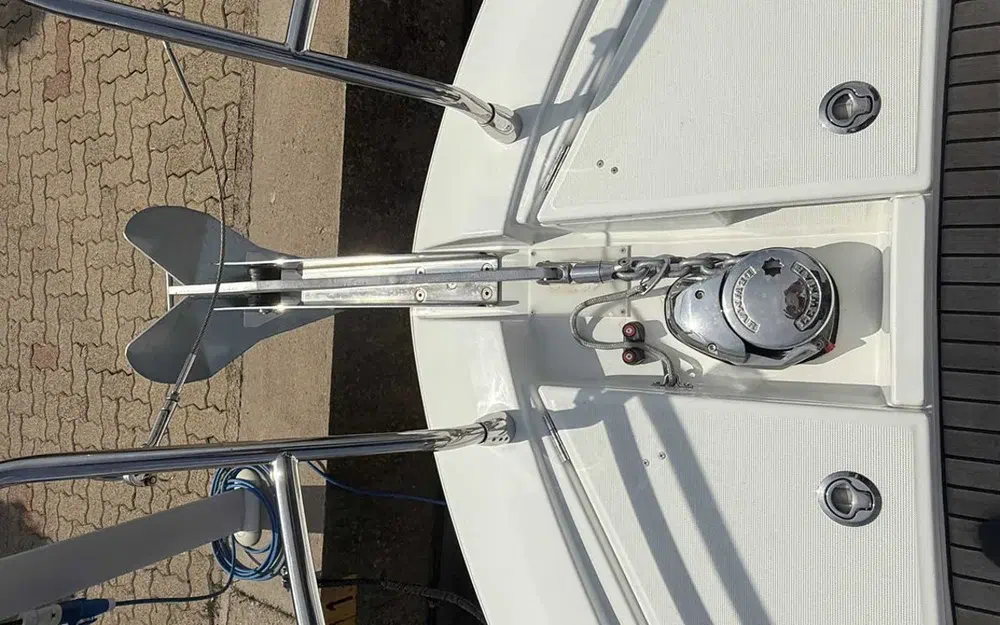 slider 16 Beneteau Antares 12