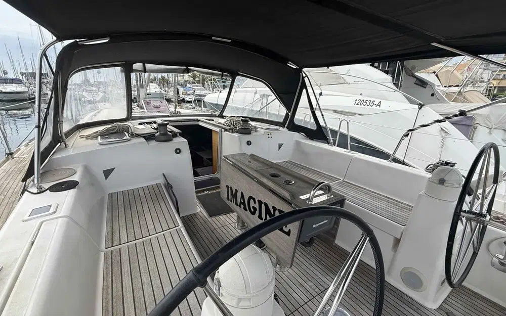 slider 16 Dufour  445Grand Large